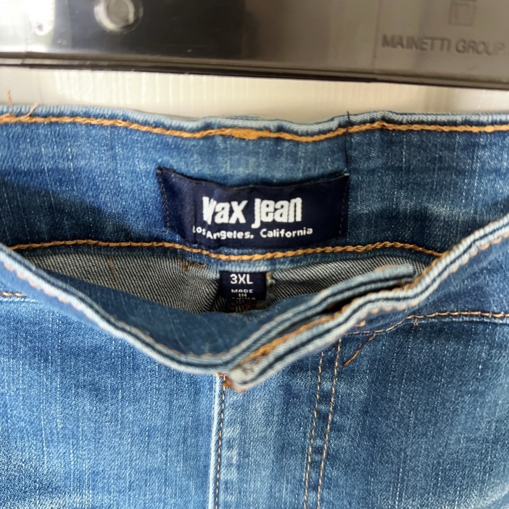 Denim Distressed Women Shorts 3XL - Picture 8 of 8